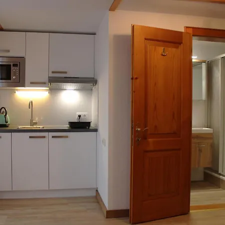 Haus Heidi 3 By Alpenfeder שרונס